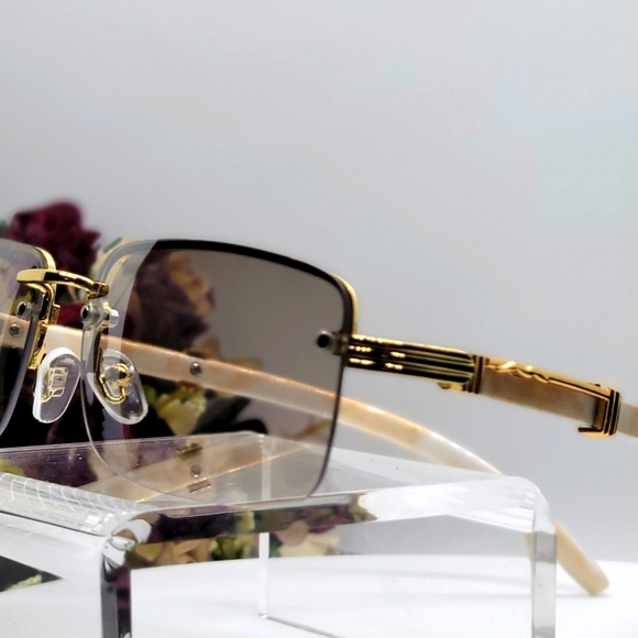 "Hotstepper" Premium Sunglasses - Picture 4 of 5